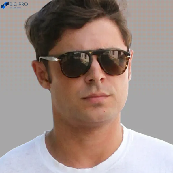 Zac Efron